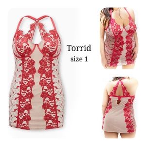 Torrid Mesh Lingerie Chemise size 1 (14/16) Coral